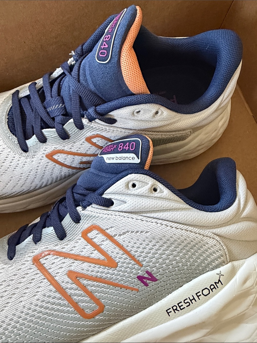 NEW! New Balance Fresh Foam X 840v1 Women's Sz 12 Men’s 10.5 White Navy Orange - Picture 10 of 11
